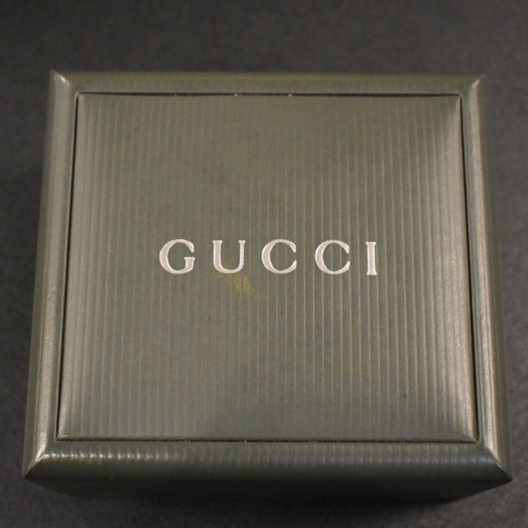 AUTHENTIC GUCCI WATCH - Picture 2 of 8
